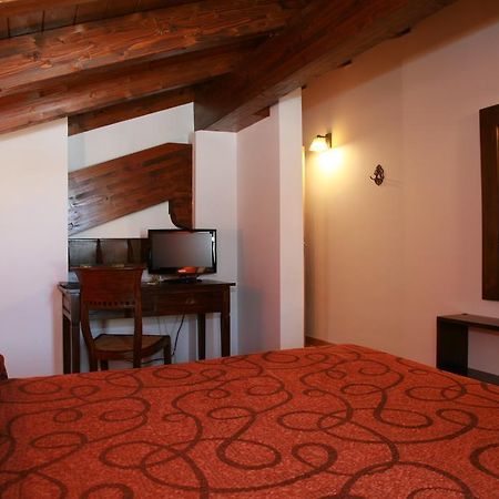 Agroturismo La Casa Vieja Maturana Habitación foto